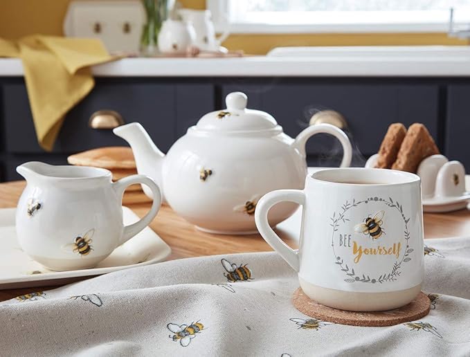 Cooksmart Bumble Bees Bell Mug Cooksmart England