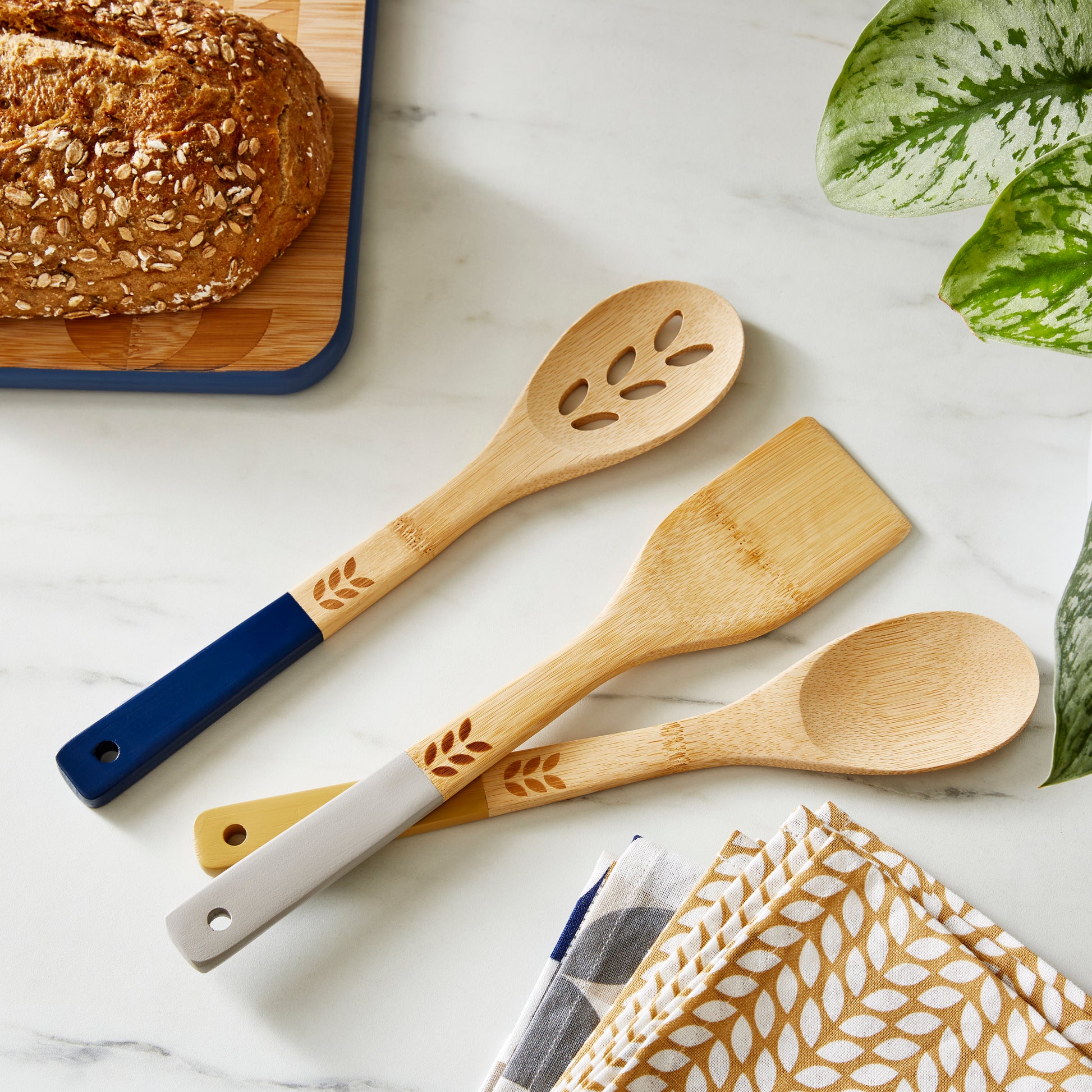 Bauhaus Geo Bamboo Utensils - Set of 3 Cooksmart England