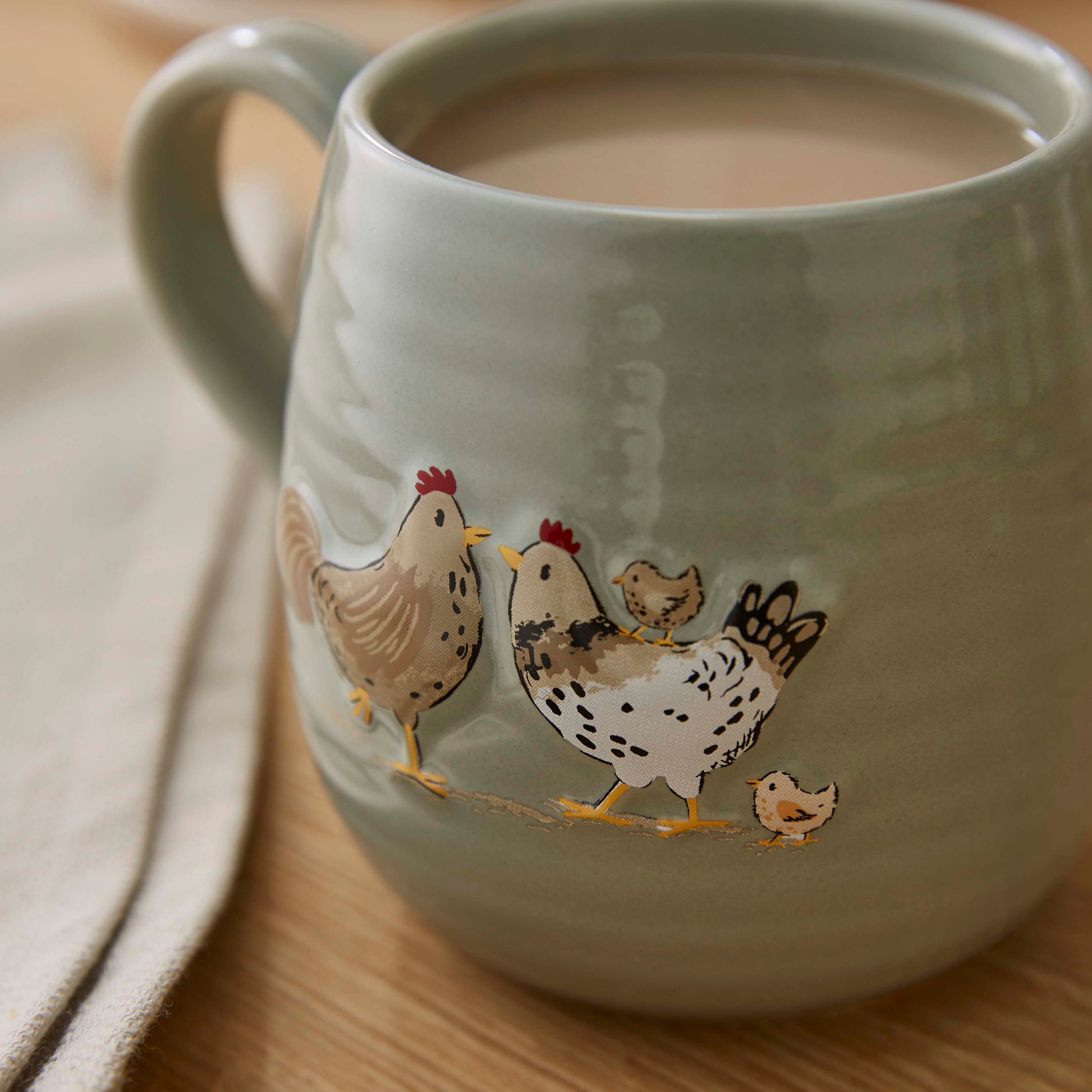 Cooksmart Hen House Lane Belly Mug - Happy Family Cooksmart England