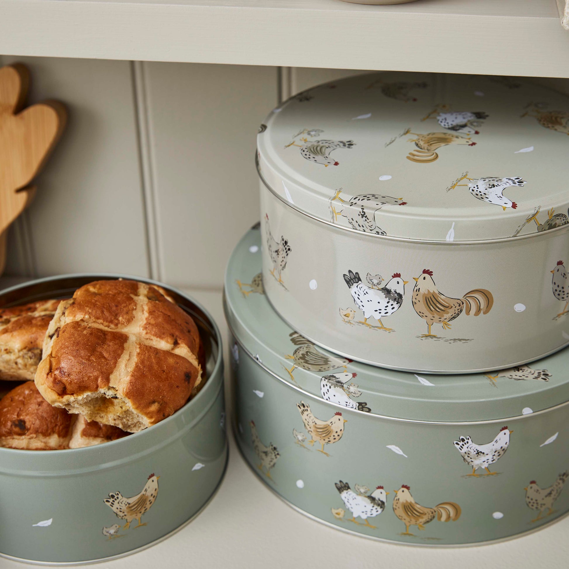 Cooksmart Hen House Lane Round Cake Tins Set Cooksmart England